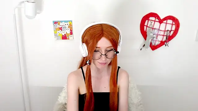  Hanna Moon  online show from July 13, 1:58 pm