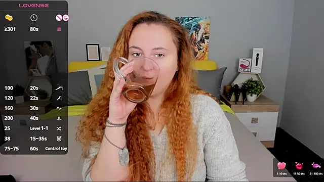 BabeLessi online show from May 1, 3:38 pm