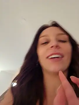 Snapshot of LilyOrion chatting on July 23, 11:24 pm LilyOrion online show from July 23, 11:24 pm