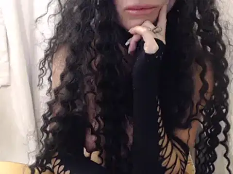 Snapshot of Ruda1919 chatting on June 4, 10:49 pm Ruda1919 online show from June 4, 10:49 pm