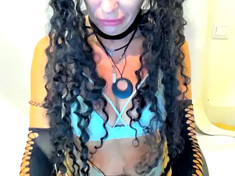 Snapshot of Ruda1919 chatting on July 10, 10:45 pm Ruda1919 online show from July 10, 10:45 pm