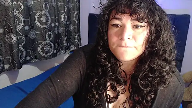 ANGELIQUE KLANE online show from July 1, 2:51 pm