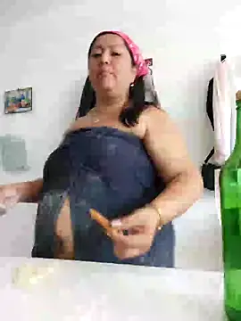 Brenda Berck  online show from March 8, 3:45 pm