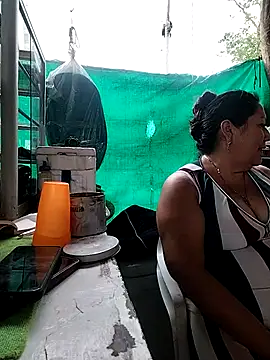 Brenda Berck  online show from March 7, 10:18 pm