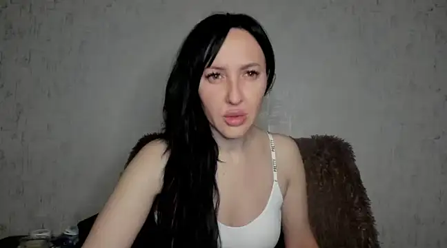 Snapshot of MissGulia chatting on March 6, 2:41 am MissGulia online show from March 6, 2:41 am