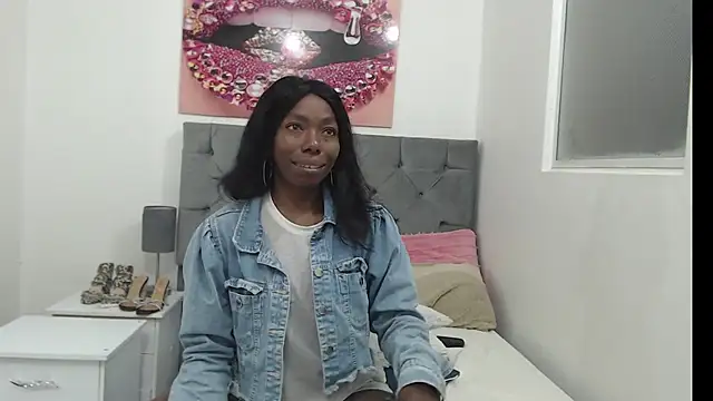 kirajohnson online show from February 18, 11:22 pm