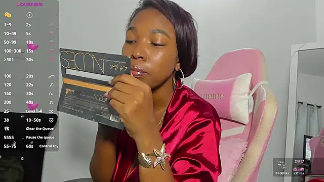 Snapshot of myblackdoope chatting on November 17, 12:44 pm myblackdoope online show from November 17, 12:44 pm