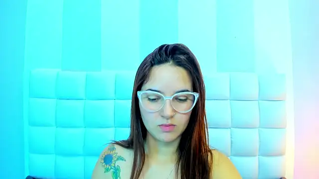 Snapshot of teresasroom_ chatting on July 28, 6:20 pm teresasroom online show from July 28, 6:20 pm