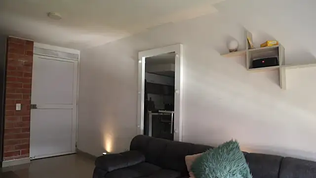  Vahos  online show from September 25, 5:16 pm