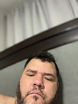 Gabihotxxx1 online show from January 10, 1:35 pm