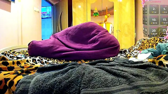 DomPanther69 online show from February 3, 9:52 am