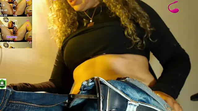 dalilasquirt1 online show from July 14, 11:21 pm