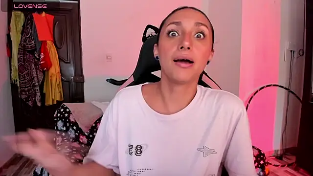 adrena 10 online show from February 17, 8:48 pm