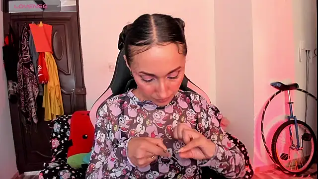 adrena 10 online show from February 21, 10:11 pm