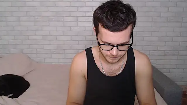 Alexxx horny online show from October 20, 5:24 pm