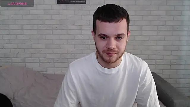 Alexxx horny online show from March 21, 7:57 am