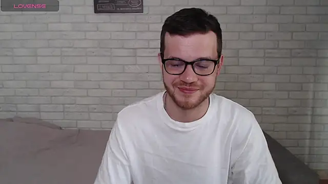 Alexxx horny online show from July 27, 7:04 am