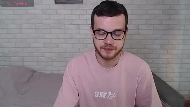 Alexxx horny online show from July 31, 6:46 am