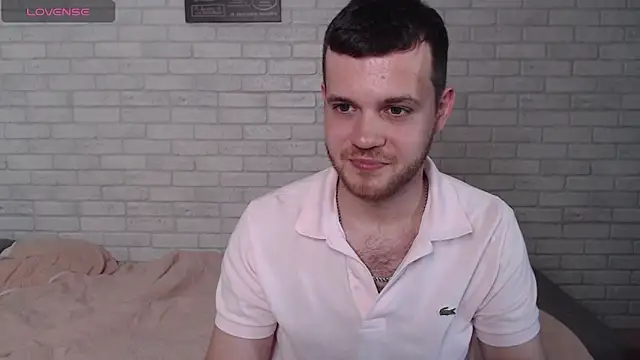 Alexxx horny online show from August 4, 3:25 pm