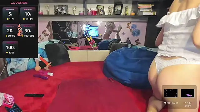 FoxyDom699 online show from February 12, 7:13 am