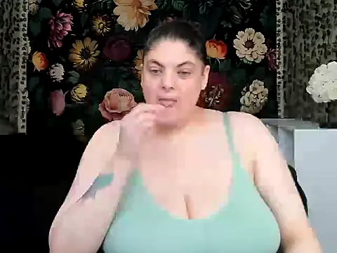 Exotic-Melons online show from June 6, 11:31 pm