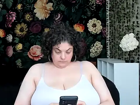Exotic-Melons online show from June 12, 10:52 pm