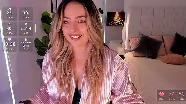 AmyWood online show from May 30, 1:41 pm