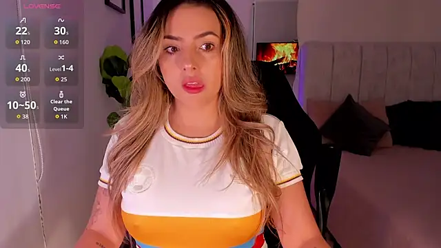 AmyWood online show from June 23, 10:02 am