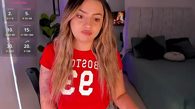 AmyWood online show from July 6, 11:51 am