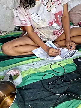 preya6 online show from January 19, 11:25 am