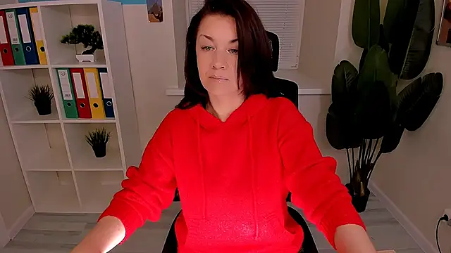 Snapshot of AnaMills chatting on November 29, 3:04 pm AnaMills online show from November 29, 3:04 pm