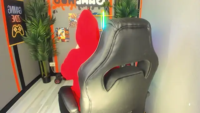 AnaMills online show from February 9, 10:08 am