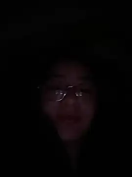 vaneelee online show from January 18, 2:37 am