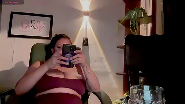 MarcellaGriffin online show from May 28, 3:04 am