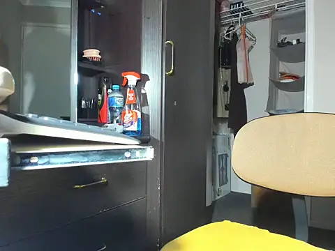 Angelchezcka online show from March 7, 11:40 am