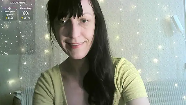 MarieODahliaS online show from February 18, 11:17 am