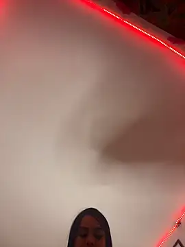 Emma Brown 12 online show from October 28, 8:44 pm