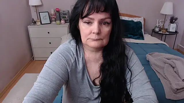 LeveMe2Nightt online show from February 19, 1:18 pm