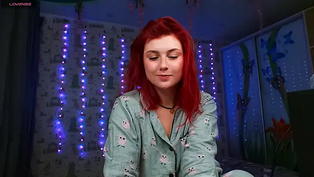 SmokyRose online show from December 25, 11:22 am