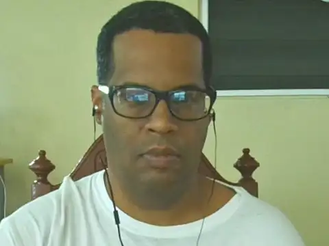 thesugar32 online show from January 6, 1:15 pm