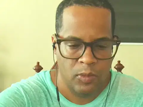 Snapshot of thesugar32 chatting on July 28, 12:48 pm thesugar32 online show from July 28, 12:48 pm