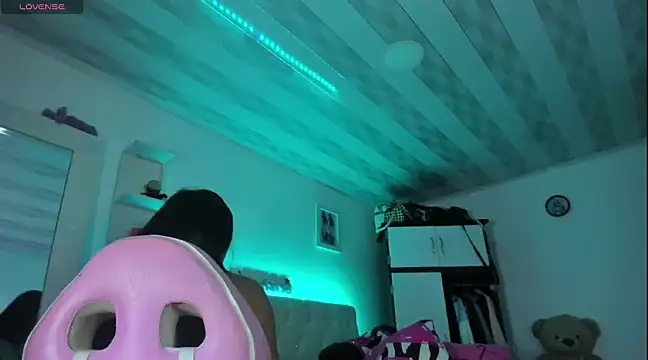 Snapshot of briitany_hot chatting on March 1, 2:59 am briitany hot online show from March 1, 2:59 am