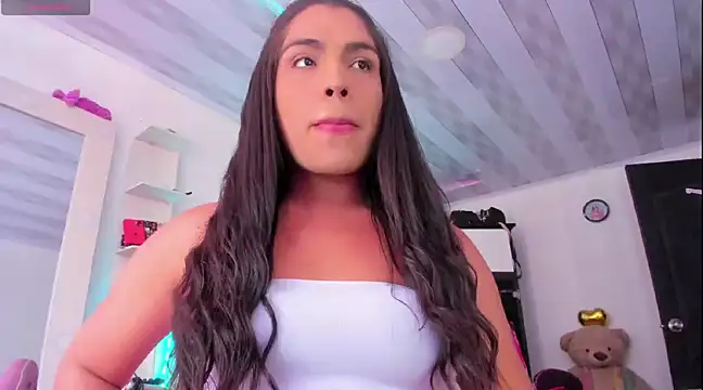 Snapshot of briitany_hot chatting on March 12, 7:59 pm briitany hot online show from March 12, 7:59 pm