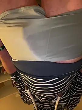 Snapshot of WhiteDick989 chatting on December 31, 6:02 pm WhiteDick989 online show from December 31, 6:02 pm