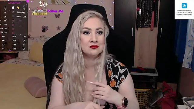 Snapshot of MissLexyGold chatting on March 19, 4:24 pm MissLexyGold online show from March 19, 4:24 pm