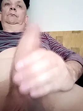Snapshot of bigcock_marusz chatting on May 8, 6:41 am bigcock marusz online show from May 8, 6:41 am