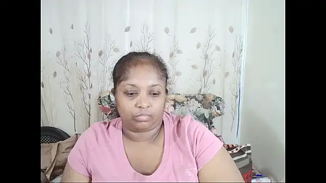 Snapshot of Indiantasha chatting on May 18, 3:29 pm Indiantasha online show from May 18, 3:29 pm