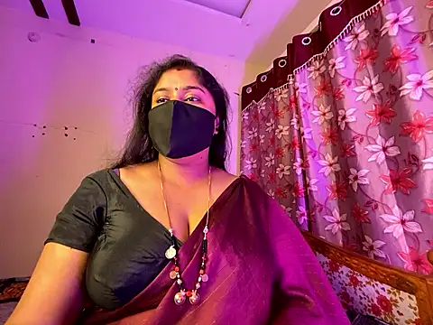 Love 4Sex online show from January 19, 5:55 am