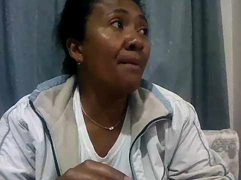 Snapshot of sexyladii chatting on September 23, 4:43 pm sexyladii online show from September 23, 4:43 pm