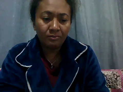 Snapshot of sexyladii chatting on May 23, 4:44 pm sexyladii online show from May 23, 4:44 pm